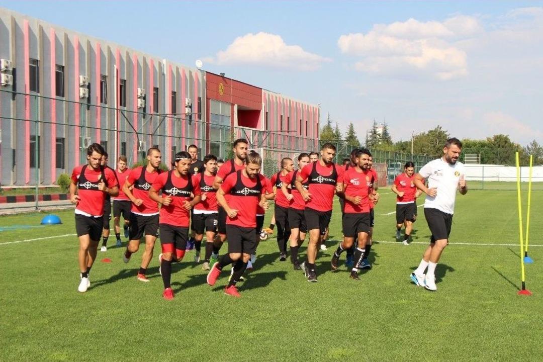 Eskişehirspor, Giresunspor Ma&ccedil;ının Hazırlıklarına Başladı