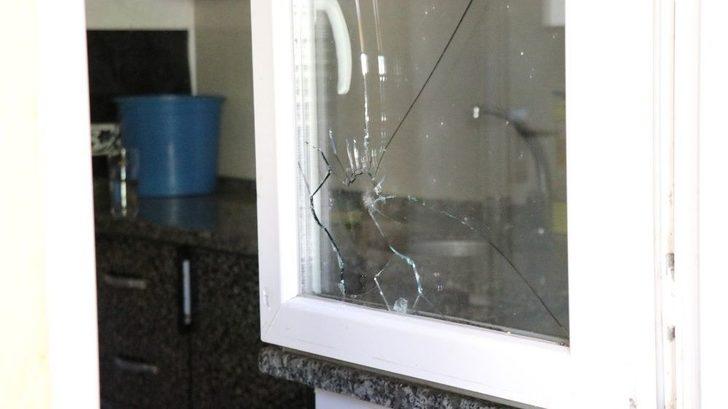 Pompalı Tüfekle Bastığı Evde 1 Kişiyi Öldürdü, 6 Kişiyi Yaraladı G4