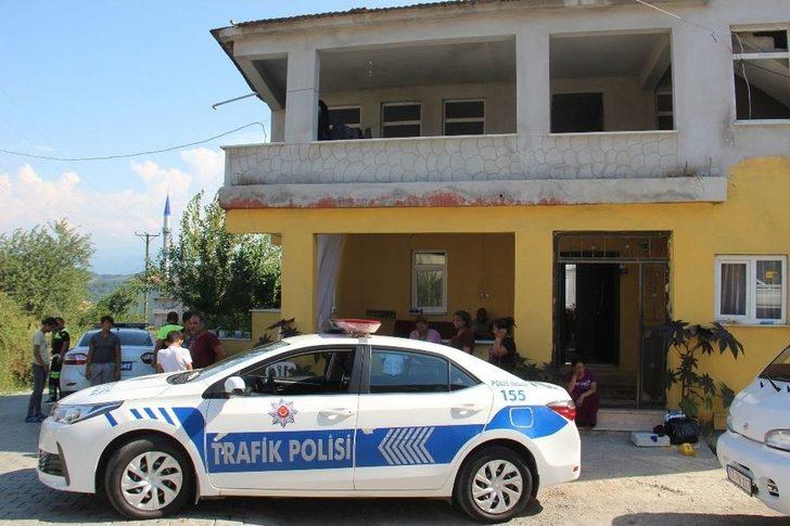 Pompalı Tüfekle Bastığı Evde 1 Kişiyi Öldürdü, 6 Kişiyi Yaraladı G5