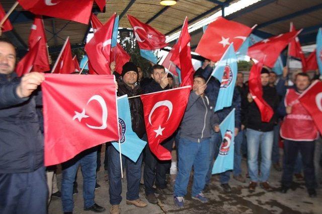 Türk Metal Sendika Üyesi İşçilerin Protesto Eylemi