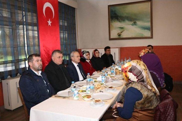 Bartın’da Şehit Ailelerine Devlet Övünç Madalyası Verildi G1