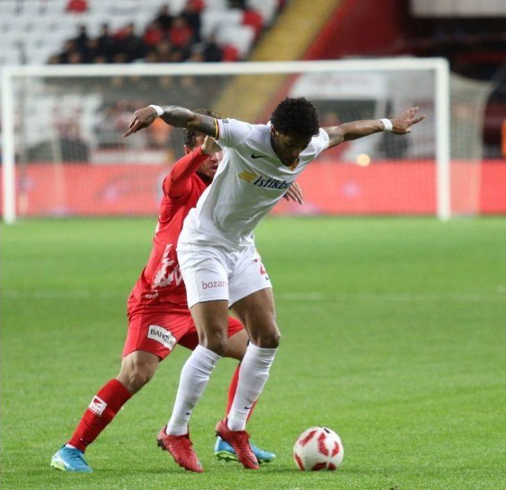 Ziraat Türkiye Kupası: Antalyaspor: - Kayserispor: 1 (ilk Yarı) G2