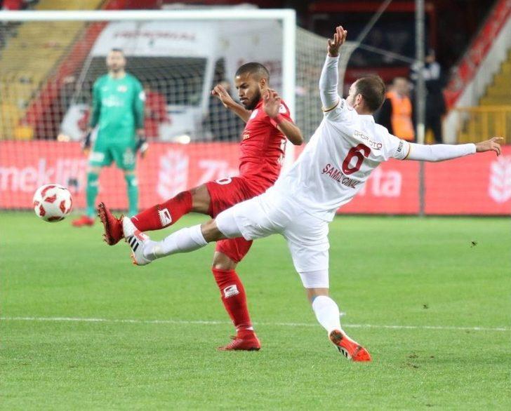 Ziraat Türkiye Kupası: Antalyaspor: - Kayserispor: 1 (ilk Yarı) G3