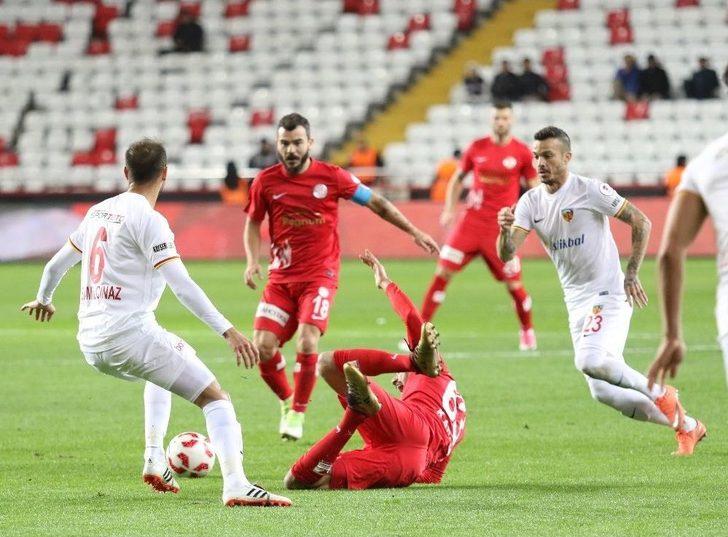 Ziraat Türkiye Kupası: Antalyaspor: - Kayserispor: 1 (ilk Yarı) G5