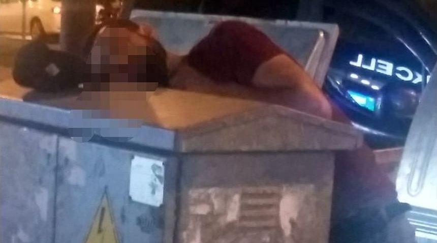 Hırsızlık Su&ccedil;undan Aranan Şahıs Yakalandı