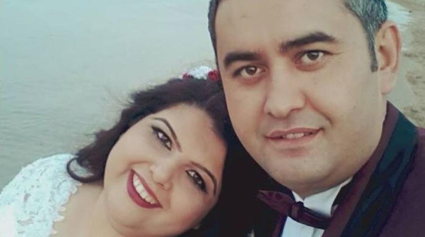 Kamyonetle Otomobil Kafa Kafaya &Ccedil;arpıştı: 2 &Ouml;l&uuml;, 3 Yaralı