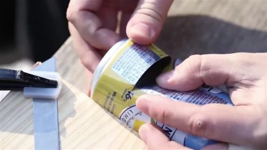 Teneke kutudan bakın ne yaptı 