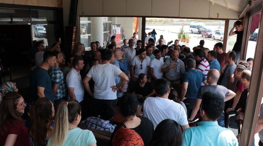 Avm Çalışanlarından Eylem