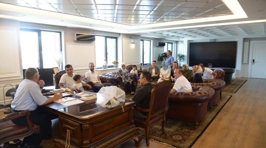 Minikler Başkan B&uuml;y&uuml;kkılı&ccedil;&rsquo;ı Ziyaret Etti