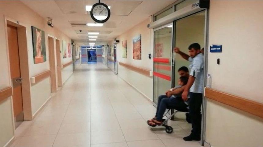 Ağa&ccedil; &Ouml;l&uuml;mden Kurtardı