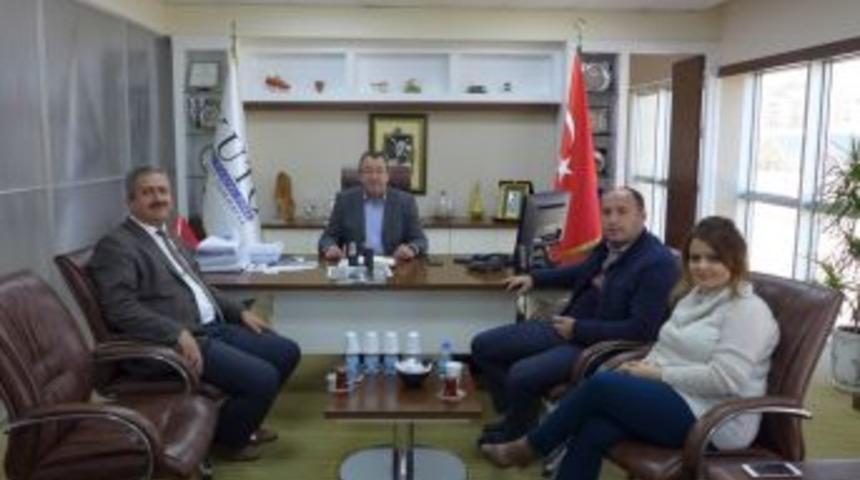 Milli Eğitim M&uuml;d&uuml;r&uuml;, Kuşadası Ticaret Odası&rsquo;nı Ziyaret Etti