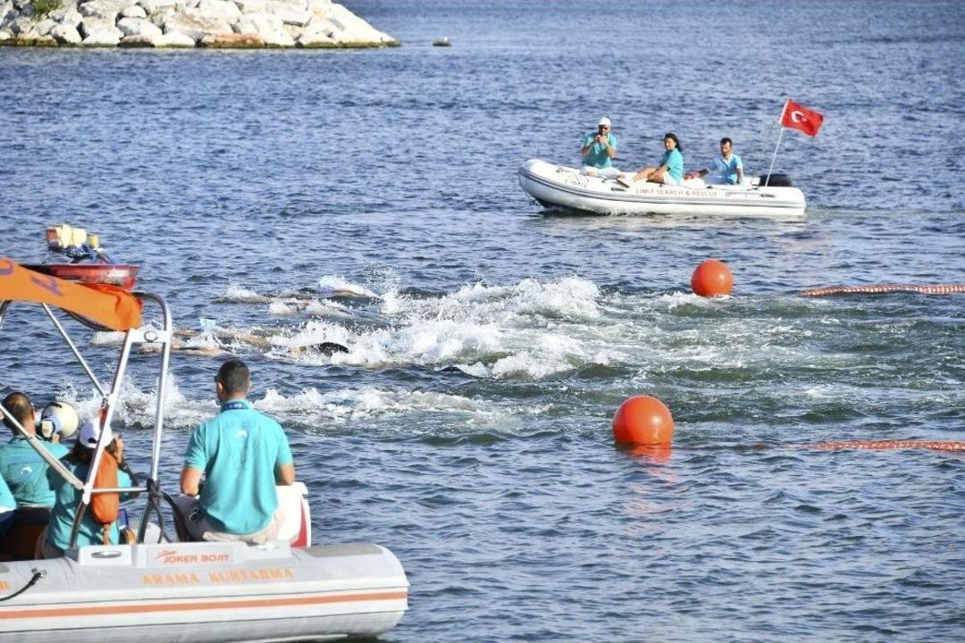 Cmas 20. Paletli Y&uuml;zme Avrupa Gen&ccedil;ler Şampiyonası&rsquo;nda 10 D&uuml;nya Rekoru Kırıldı