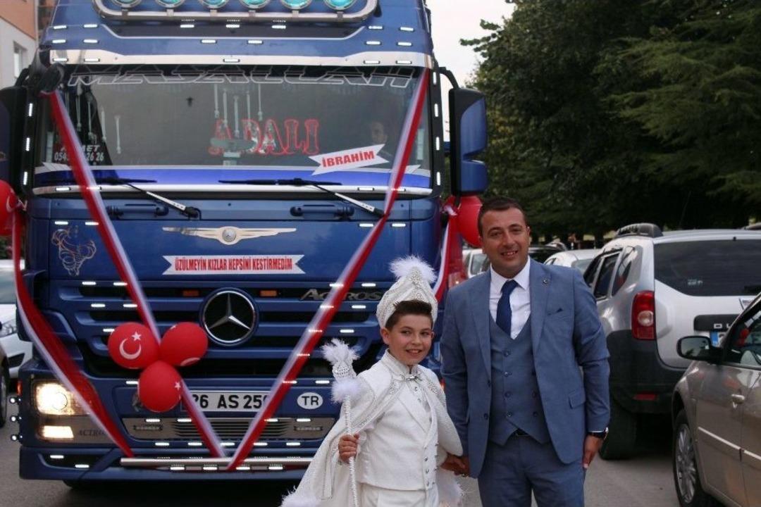 S&uuml;nnet &Ccedil;ocuğunun &rsquo;tır&rsquo; Hayali Ger&ccedil;ek Oldu