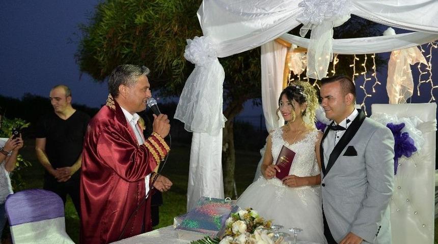 Mutluluğa Engelsiz Kafe&rsquo;de Evet Dediler