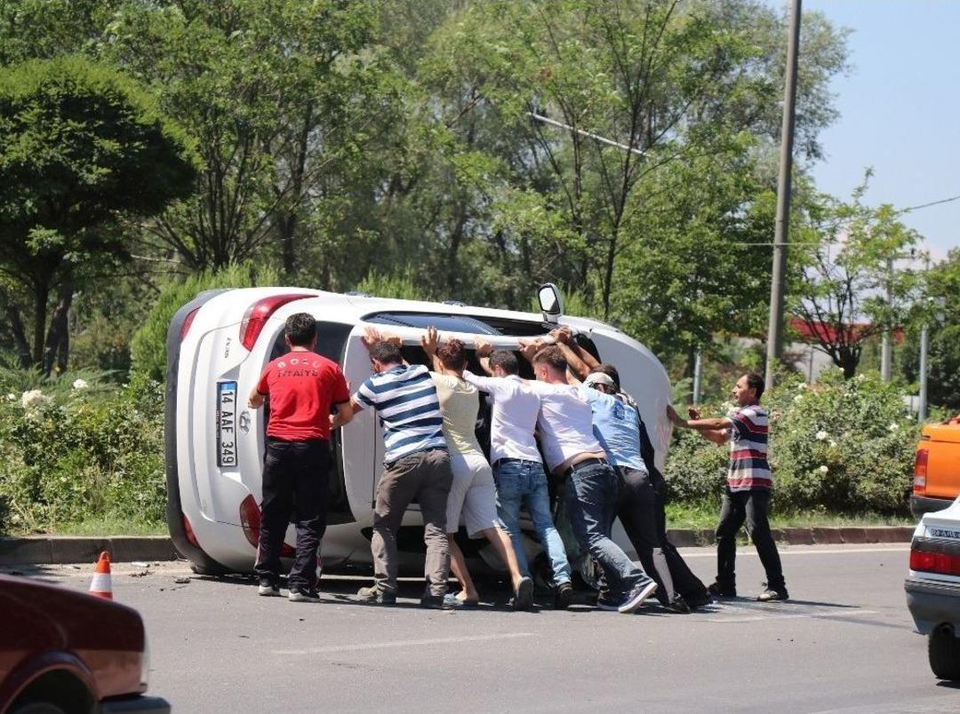 Bolu&rsquo;da Trafik Kazası: 4 Yaralı