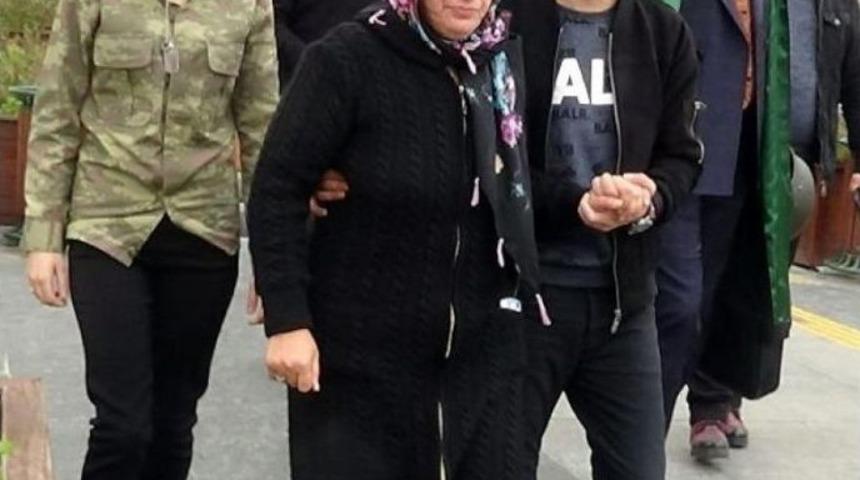 Vatani G&ouml;revini Yaparken Miğferle &Ouml;ld&uuml;r&uuml;len Askerin Ailesini Sakinleştiremediler