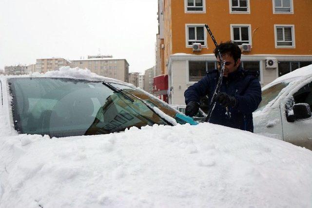 Kayseri’de Kar Sevinci