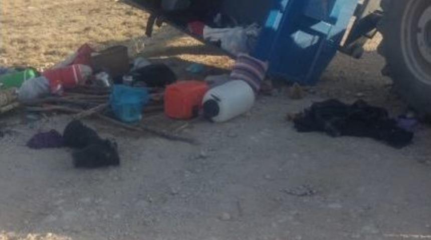 Sivas&rsquo;ta Trakt&ouml;r Devrildi: 10 Yaralı