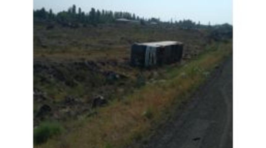 Iğdır’da Otobüs Şarampole Uçtu: 1 Yaralı