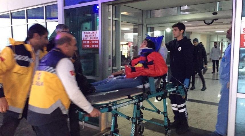 Muş&rsquo;taki Feci Kazada Yaralanan Bazı Vatandaşlar Bing&ouml;l&rsquo;e Getirildi