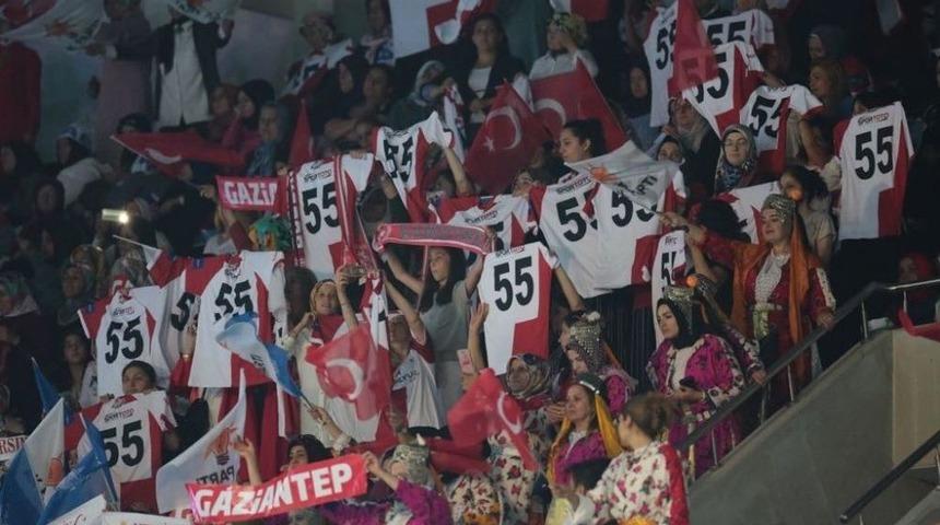 B&uuml;y&uuml;k Kongrede Samsun Ve Samsunspor R&uuml;zgarı