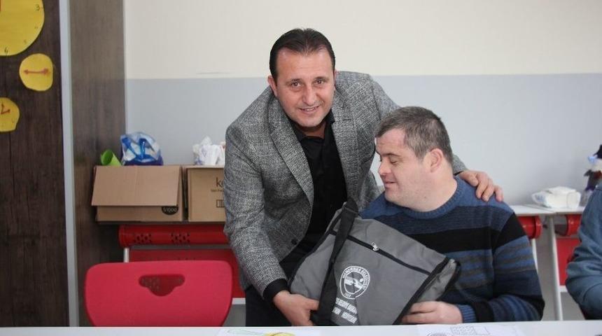 Başkan Soylu, Engelli Vatandaşlarla Buluştu