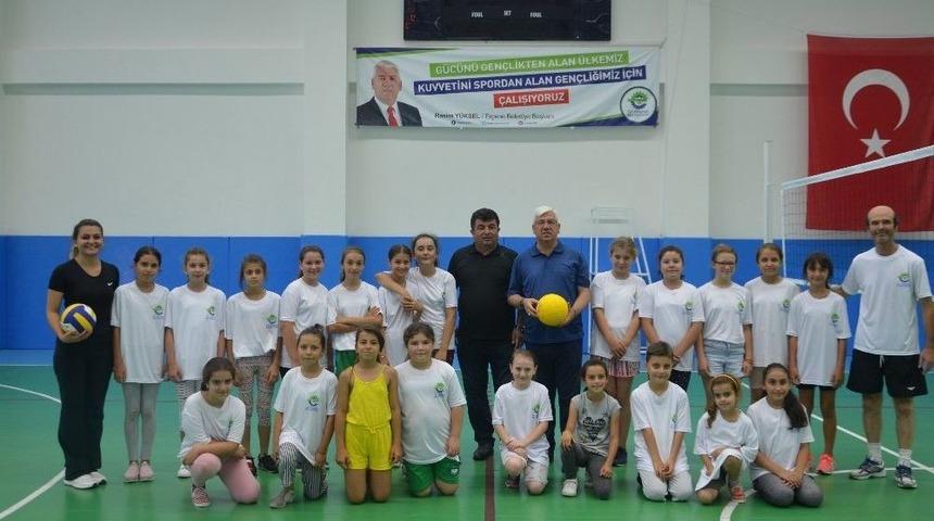 Ergene Belediyesi Gençleri Kötü Alışkanlıklardan Sporla Uzak Tutuyor