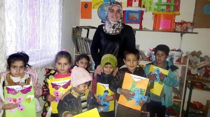 K&ouml;y Okulunda Karne Heyecanı