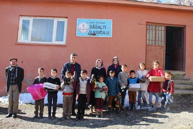 Usmed’in Yardımı Köy Okullarına Ulaştı