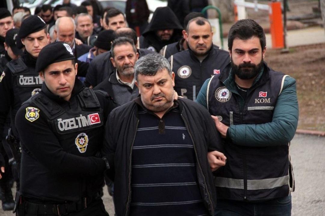 Tefeci &Ccedil;ete Adliyeye Sevk Edildi