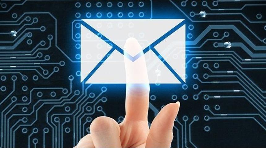 Kişisel Verilerinizin G&uuml;venliği İ&ccedil;in E-postalarınıza Dikkat Edin!