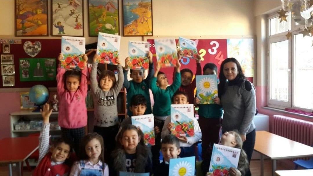 Kula&rsquo;da 7 Bin 161 &Ouml;ğrenci Karne Aldı