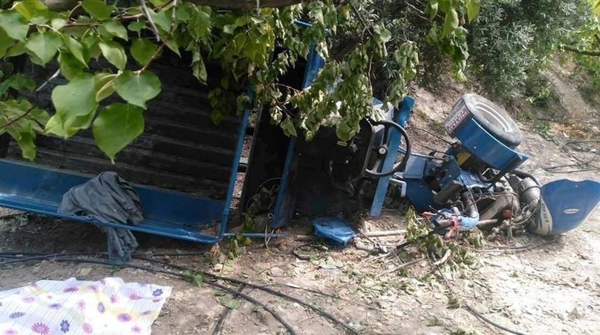 Mut&rsquo;ta Taktak Motoru U&ccedil;uruma Yuvarlandı:1 &Ouml;l&uuml;, 6 Yaralı