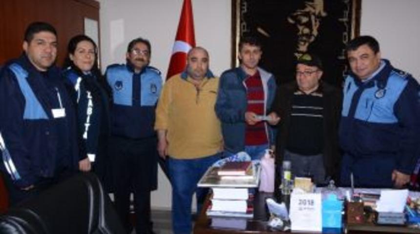 Dinar&rsquo;da &rsquo;insanlık &Ouml;lmemiş&rsquo; Dedirten Olay