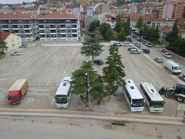 Otopark Sorununa Belediyeden Çözüm