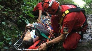 Fındık Toplarken Düştüğü Yerde Mahsur Kaldı