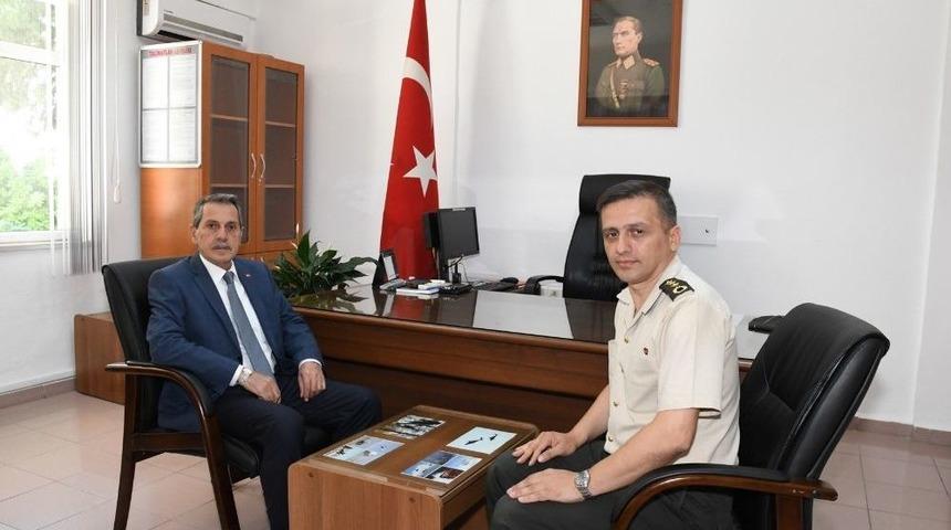 Vali Kalkancı&rsquo;dan M&uuml;ft&uuml; Ve Komutana Hayırlı Olsun Ziyareti