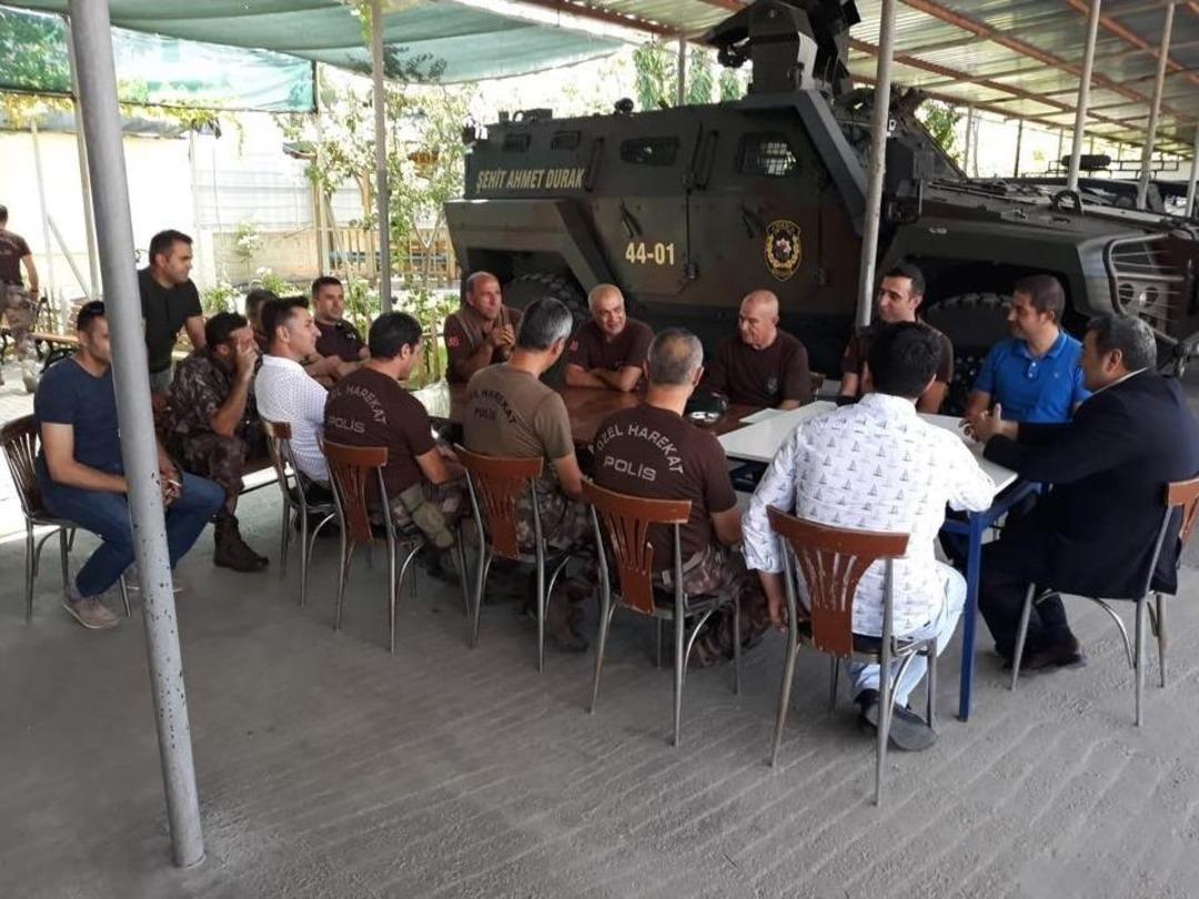 Mhp&rsquo;li Fendoğlu, Nezaket Ziyaretlerine Devam Etti