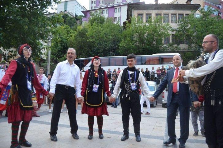 "uluslararası Tulum Ve Müzik Festivali" İle Artvin’de Dans Şöleni G2