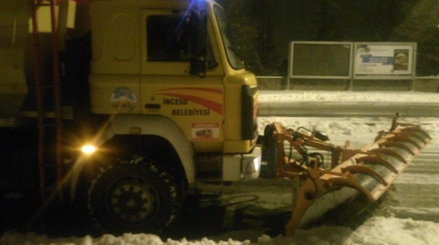 İncesu&rsquo;da Kar Temizleme Ve Yol A&ccedil;ma &Ccedil;alışmaları S&uuml;r&uuml;yor