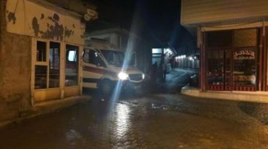 Konya&rsquo;da Silahlı, Bı&ccedil;aklı Kavga: 2&rsquo;si Ağır 6 Yaralı