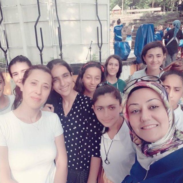 Artuklu&rsquo;nun Şanslı &Ccedil;ocukları 1