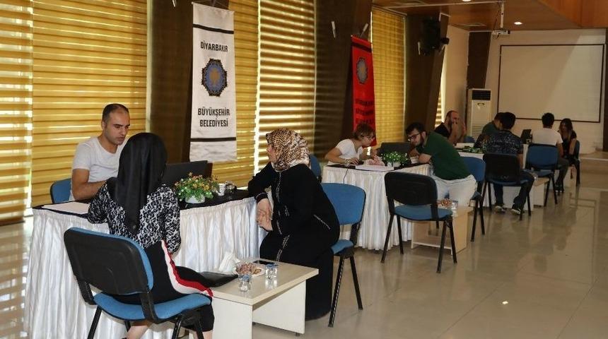 &Uuml;niversite Adaylarına &Uuml;cretsiz Rehberlik Hizmeti