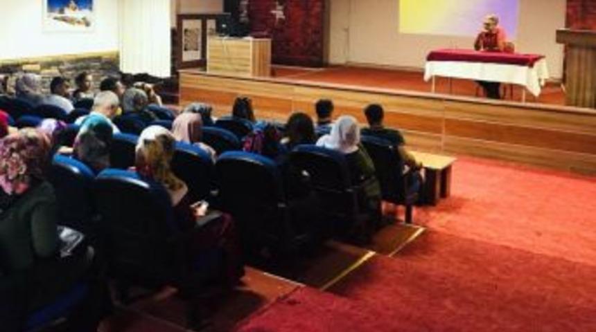 Engelli Öğrenci Velilerine Cinsel İstismardan Korunma Yolları Anlatıldı