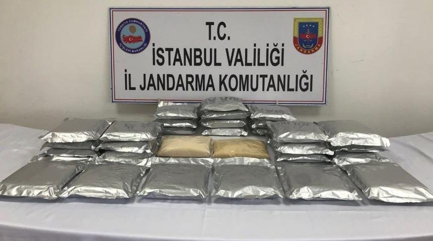 Jandarmadan Esenler&rsquo;de Uyuşturucu Operasyonu