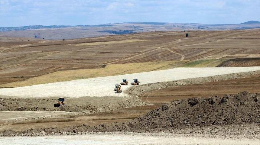 Yozgat Havalimanında Çalışmalar Devam Ediyor