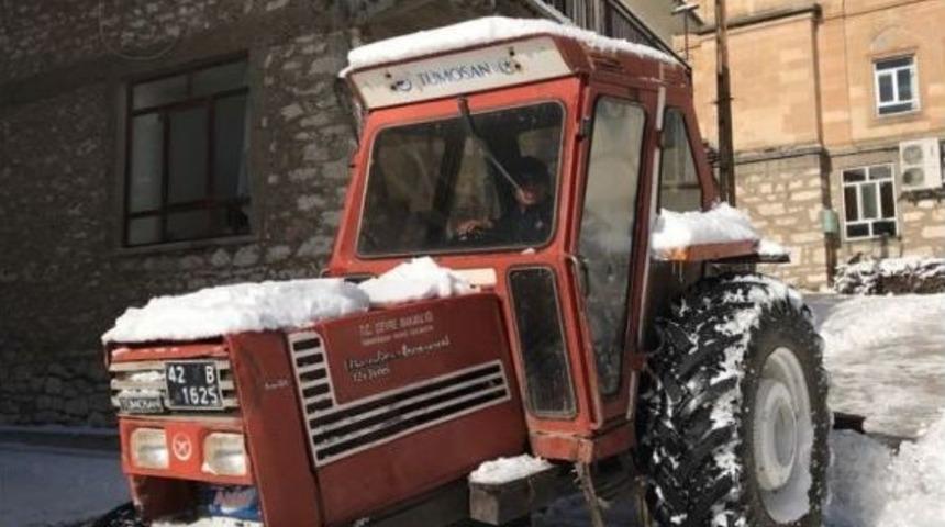 Beyşehir&rsquo;de Karla M&uuml;cadele &Ccedil;alışmaları