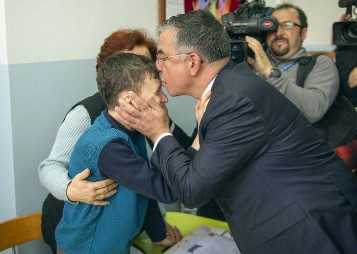 Bakan Yılmaz: “ödev Yok, Ödev Kesinlikle Vermiyoruz” G4