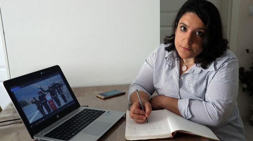 İzmitli Anneden Hakkari’de Şehit Düşen Anne Ve Bebeği İçin Duygulandıran Şiir