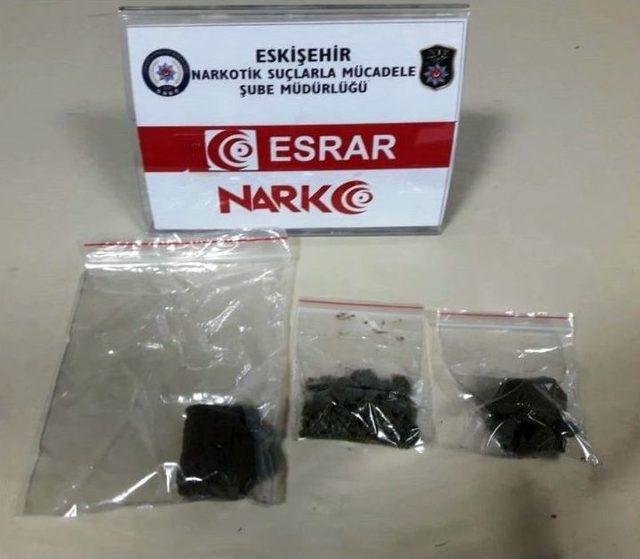 Narkotik Köpeği ’cankız’ Havaalanında Uyuşturucuya Göz Açtırmıyor 2